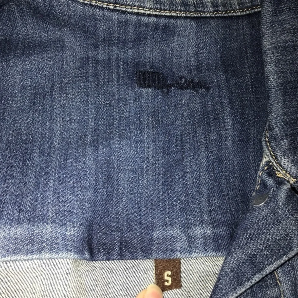 Kut from the Kloth distressed denim jean‎ vest S - Picture 3 of 8